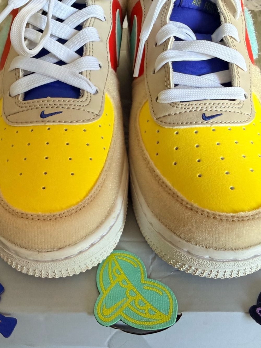 Nike Air Force 1 LV8 1 GS “Multi-Color Velcro” Size 5.5Y w/ Box FN7818-100 - Picture 4 of 14